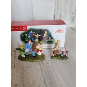 Dept 56 Family Day At The Carnival 53805 village accessory xmas